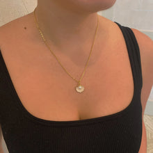 Load image into Gallery viewer, Seashell Necklace