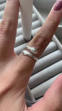 Load and play video in Gallery viewer, Hugging Hands Ring