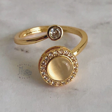 Load image into Gallery viewer, Cat Eye Style Fidget Ring