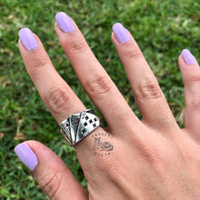 Load image into Gallery viewer, Poker Ring - Present Realm